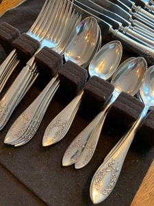 lot 304 image: Flatware