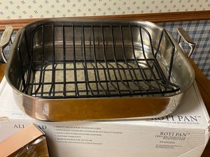 lot 327 image: All Clad Roti Pan
