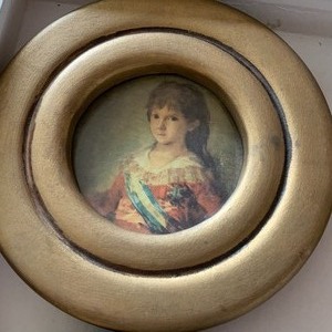 lot 355 image: Vintage Small Portrait Prints