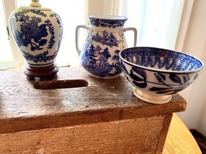 lot 369 image: Misc Decorative Items