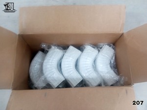 lot 207 image: Aluminum B Elbows 2x3 White 19 pcs Norandex ABE23WH