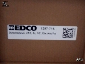 lot 221 image: Aluminum Downspout 2x3 10 Antique Parchment 10 pcs Unopened EDCO 1257-715