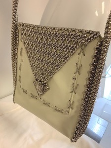 lot 31 image: SC Handbag