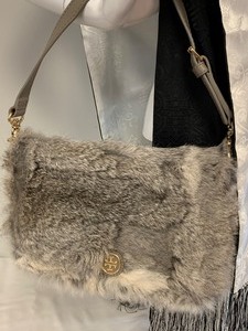lot 28 image: Vintage Tori Burch Rabbit Fur Handbag