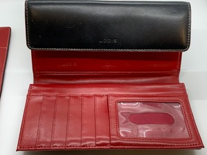 lot 156 image: Lodis Wallet and Card Holder
