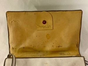 lot 60 image: Vintage Christian Dior White and Grey Over the Shoulder Purse