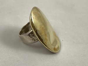 lot 122 image: Kieselstein-Cord Sterling Silver Statement Ring Size 5.5