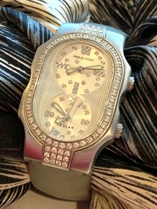 lot 8 image: Phillip Stein Teslar Watch