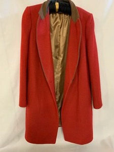 lot 219 image: O2nd Ladies Coat