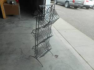 Metal, Stand-Up Magazine Rack