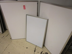 WHITE BOARDS, QUARTET AND MEGA BRANDS