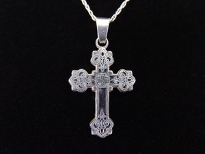 .925 Sterling Silver Celtic Cross Pendant Necklace