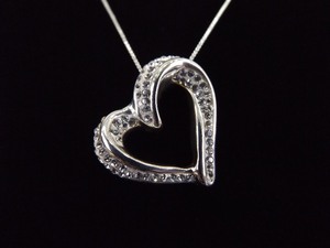 .925 Sterling Silver Crystal Heart Pendant Necklace