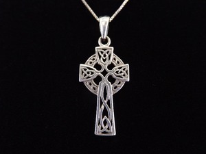 .925 Sterling Silver Celtic Cross Pendant Necklace