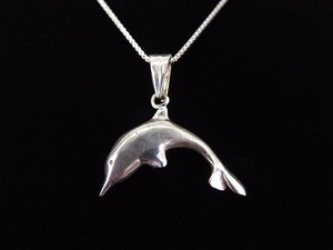 .925 Sterling Silver Dolphin Pendant Necklace