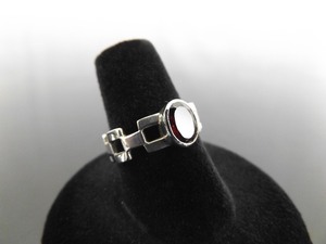 .925 Sterling Silver Oval Cut Garnet Ring Size 6.5