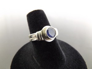 .925 Sterling Silver Faceted Sapphire Ring Size 7