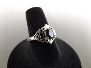 .925 Sterling Silver Oval&nbspCut Onyx&nbspRing Size 8
