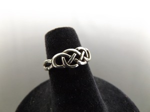 .925 Sterling Silver Celtic Knot Ring Size 5