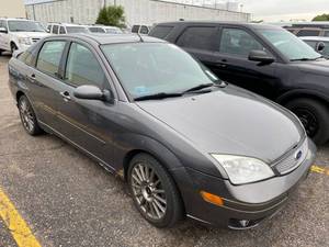 2005 Ford Focus ZX4
