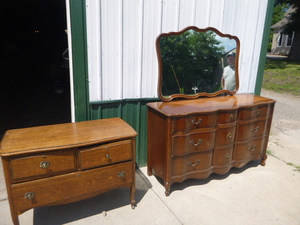 2 Dressers