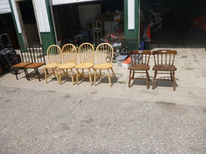 8 Chairs