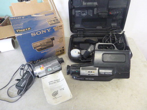 2 Video Cameras