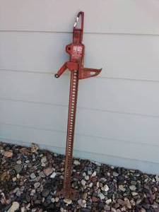 lot 42 image: Hi-Lift Jack Co. Jack