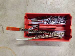 lot 101 image: Tool Tote Full of Sockets & Socket Wrenches