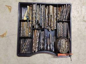 lot 121 image: Plastic Box of Drill Bits