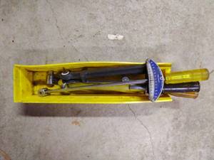 lot 131 image: Plastic Box of Torque Wrenches