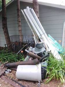 lot 218 image: ATTENTION SCRAPPERS  TONS of Scrap Metal