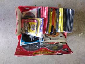 lot 153 image: Crate of Blades