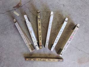 lot 166 image: Vintage Measuring Sticks