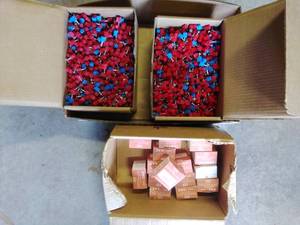 lot 185 image: Fasteners & Fastener Nails