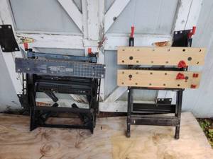 lot 200 image: 2 Workmate Collapsible Benches