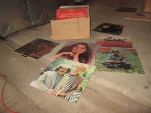 lot 57 image: Lot of assorted records...