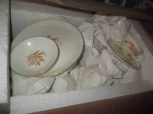 lot 65 image: Set of at least 12 wheat dishes - w...