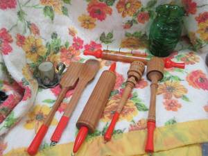 lot 83 image: Kitchenware...