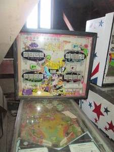 lot 14 image: Cabaret vintage pin ball machine...