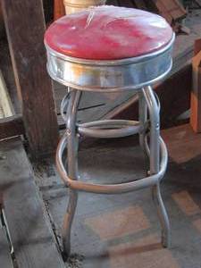 lot 16 image: Vintage swivel top stool...
