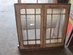 lot 36 image: Vintage wood framed window with lat...