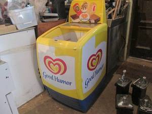 lot 44 image: Good Humor ice cream cooler...