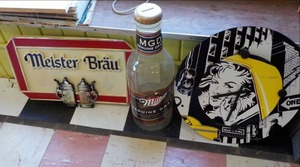 lot 219 image: Plastic Meister Brau Beer Sign, Mil...
