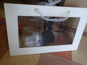 lot 266 image: Silhouette Glass in Frame 20 x 13...