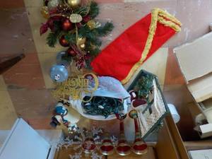 lot 269 image: Xmas Lot...