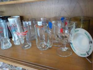 lot 272 image: Lot of Collectible Beer Glass ware-...
