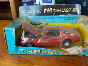 lot 297 image: ERTL 125 scale Die Case Metal Repl...