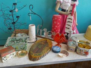lot 313 image: Household Dcor Lot...
