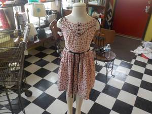 lot 327 image: Girl Mannequin with Vintage Dress...